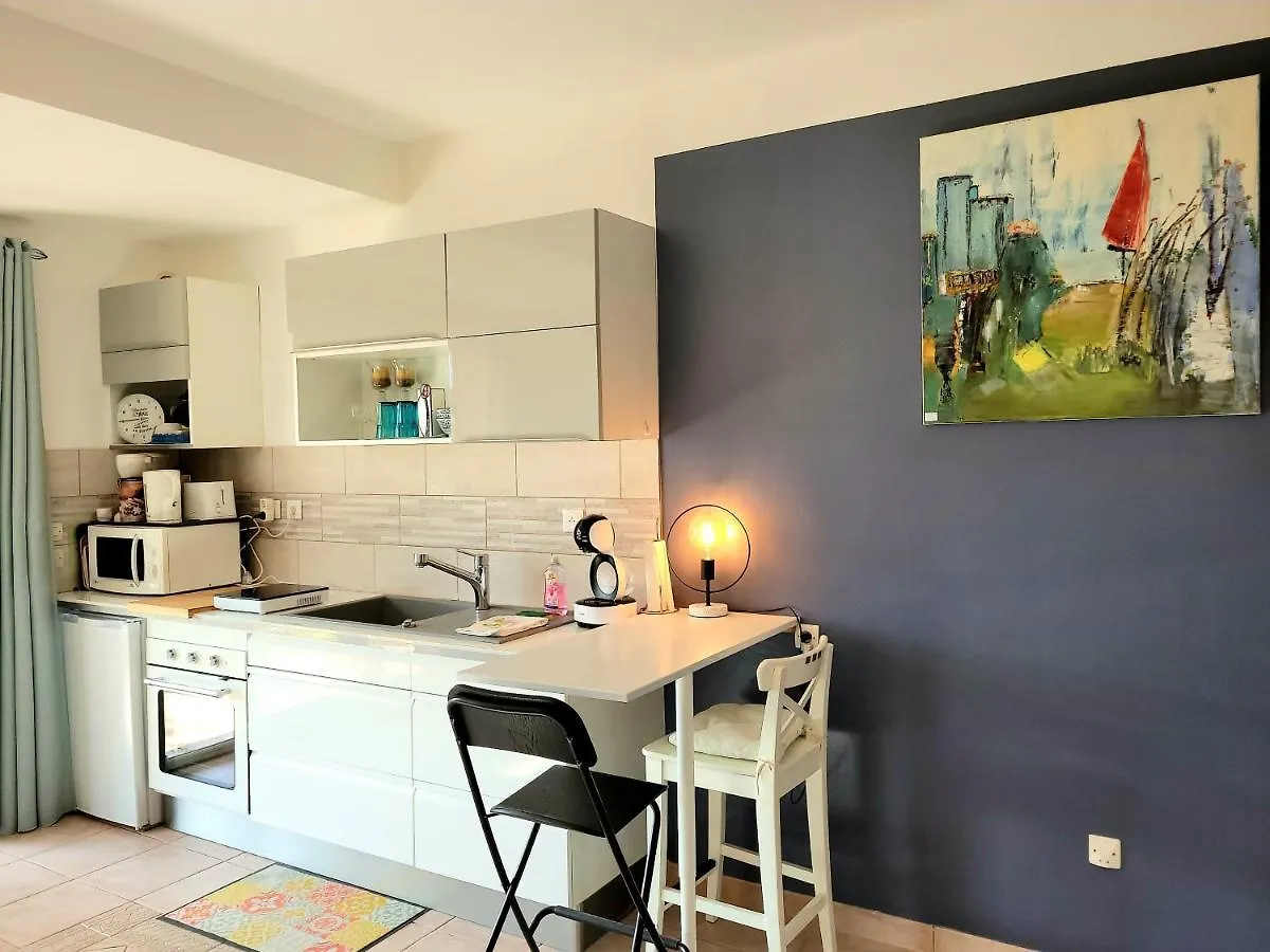 Le Nid De Darshan 2 Personnes Collobrieres Apartment